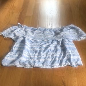 Off the shoulder American eagle top